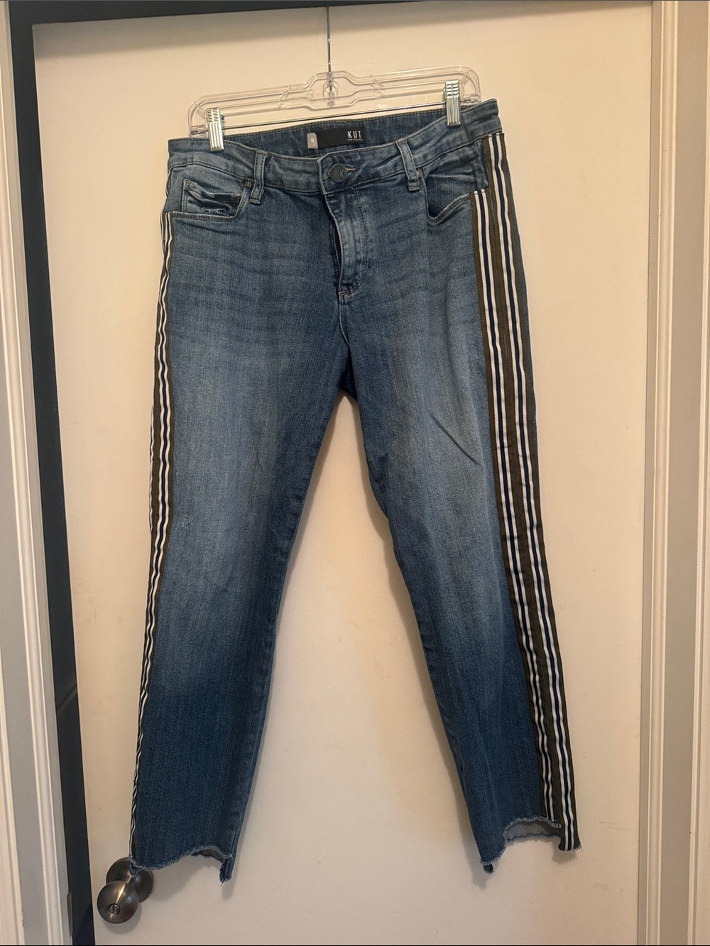 Kut from the Kloth Medium Blue Jeans with Side Stripes